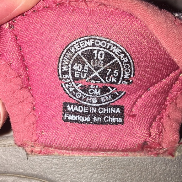 Keen Women’s Waterproof Sandals - Picture 8 of 9